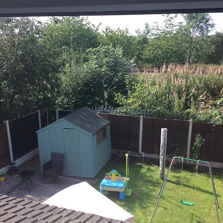 Stunning Homestay In Wolverhampton Bushbury Dış mekan fotoğraf