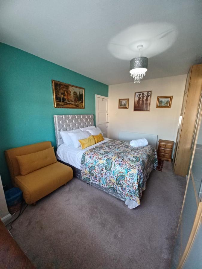 Stunning Homestay In Wolverhampton Bushbury Dış mekan fotoğraf